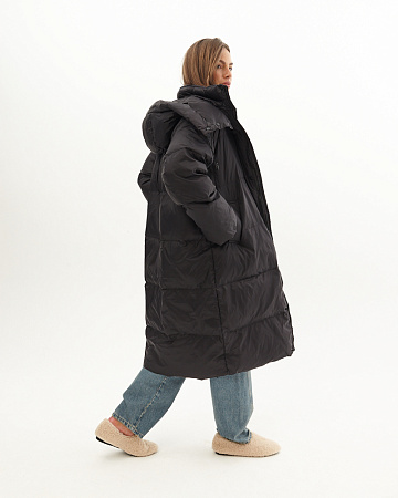 Пуховик женский THE LABEL.
