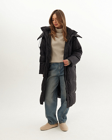 Пуховик женский THE LABEL.
