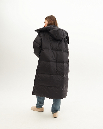 Пуховик женский THE LABEL.