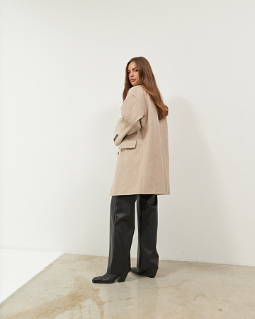 Пальто  женское укороченное оверсайз THE LABEL.
